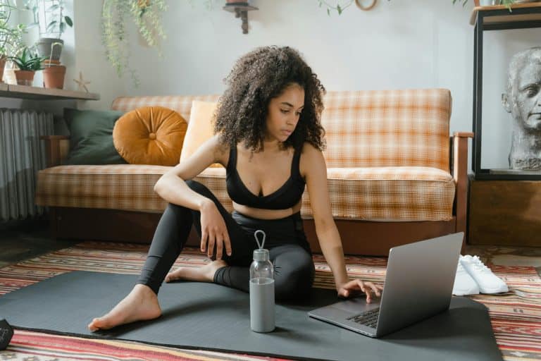 Quantum Comfort: Designing Clothing for Psychological Wellness